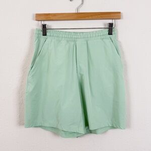 Lululemon Pace Breaker Mint Green Shorts Size Small